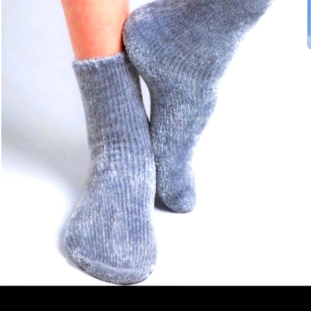 Chenel Ultra Soft Socks